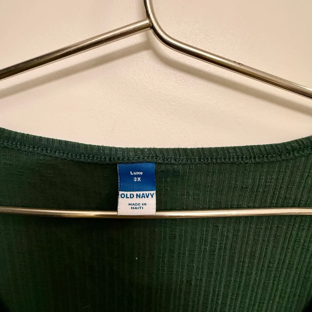 Old Navy Women's Olive V-Neck Blouse